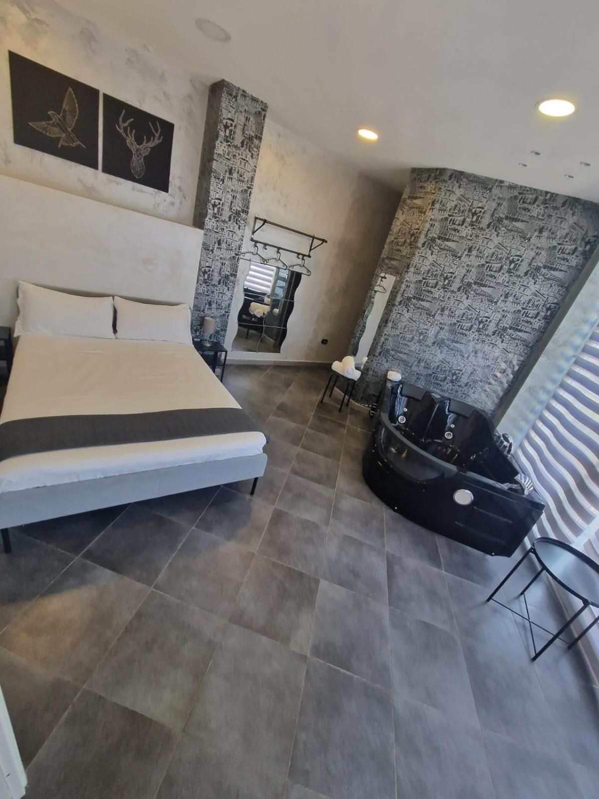 B And B Living Casoria Esterno foto